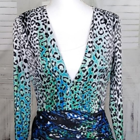 💋 bebe animal print deep v obsession new dress S RARE 💋 - Picture 7 of 7